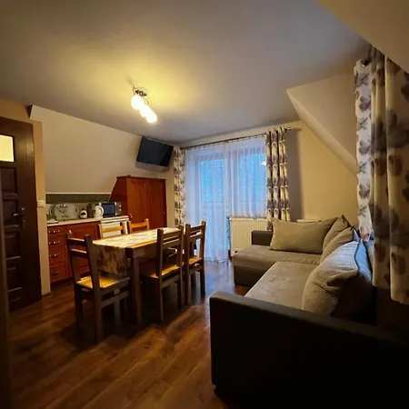 Guest house Dluga